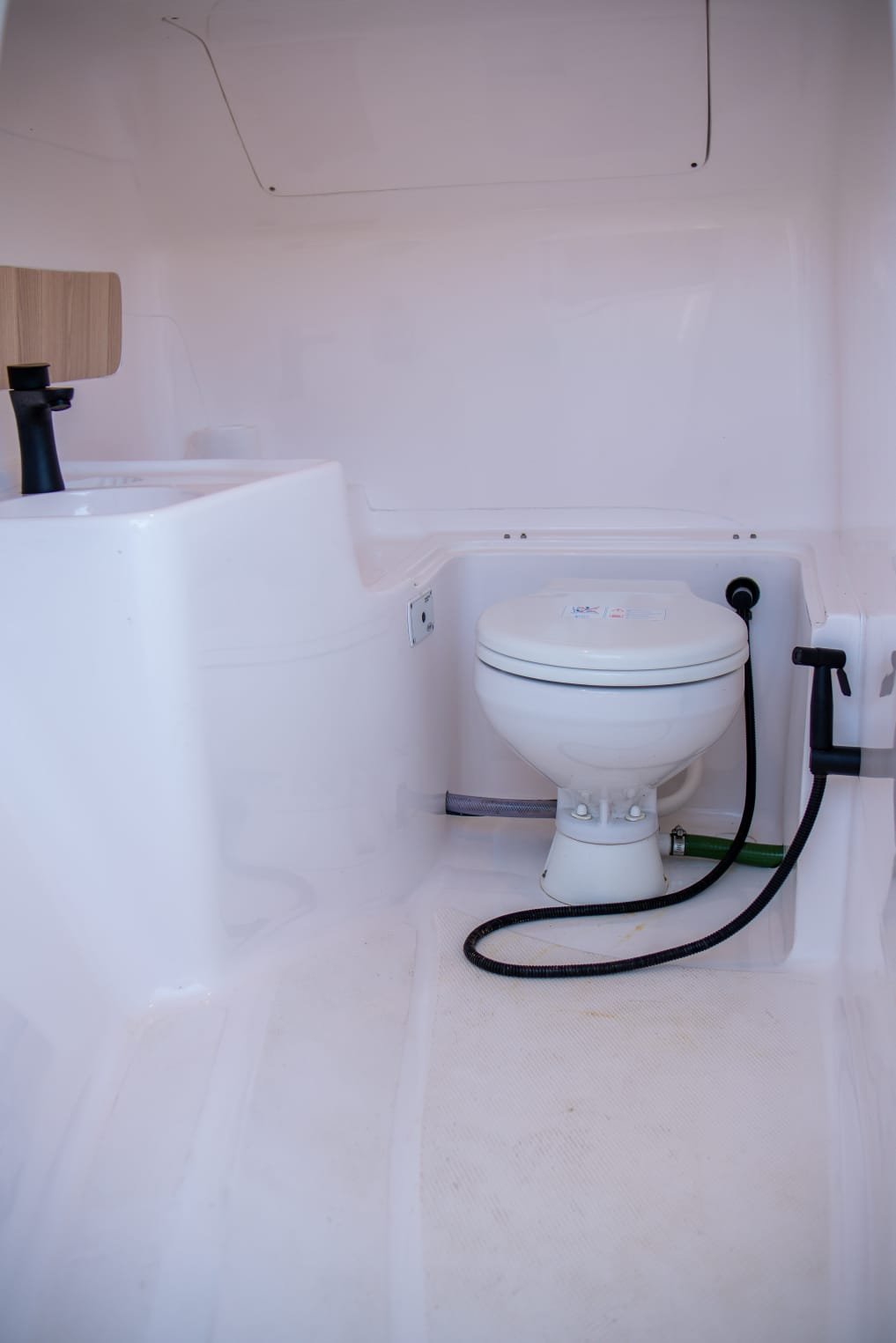 Lancha de 26 pés Até 11 pessoas