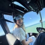 passeio de helicóptero em búzios com vista paranorâmica das praias e litoral, experiência turística da Búzios Trip Tour