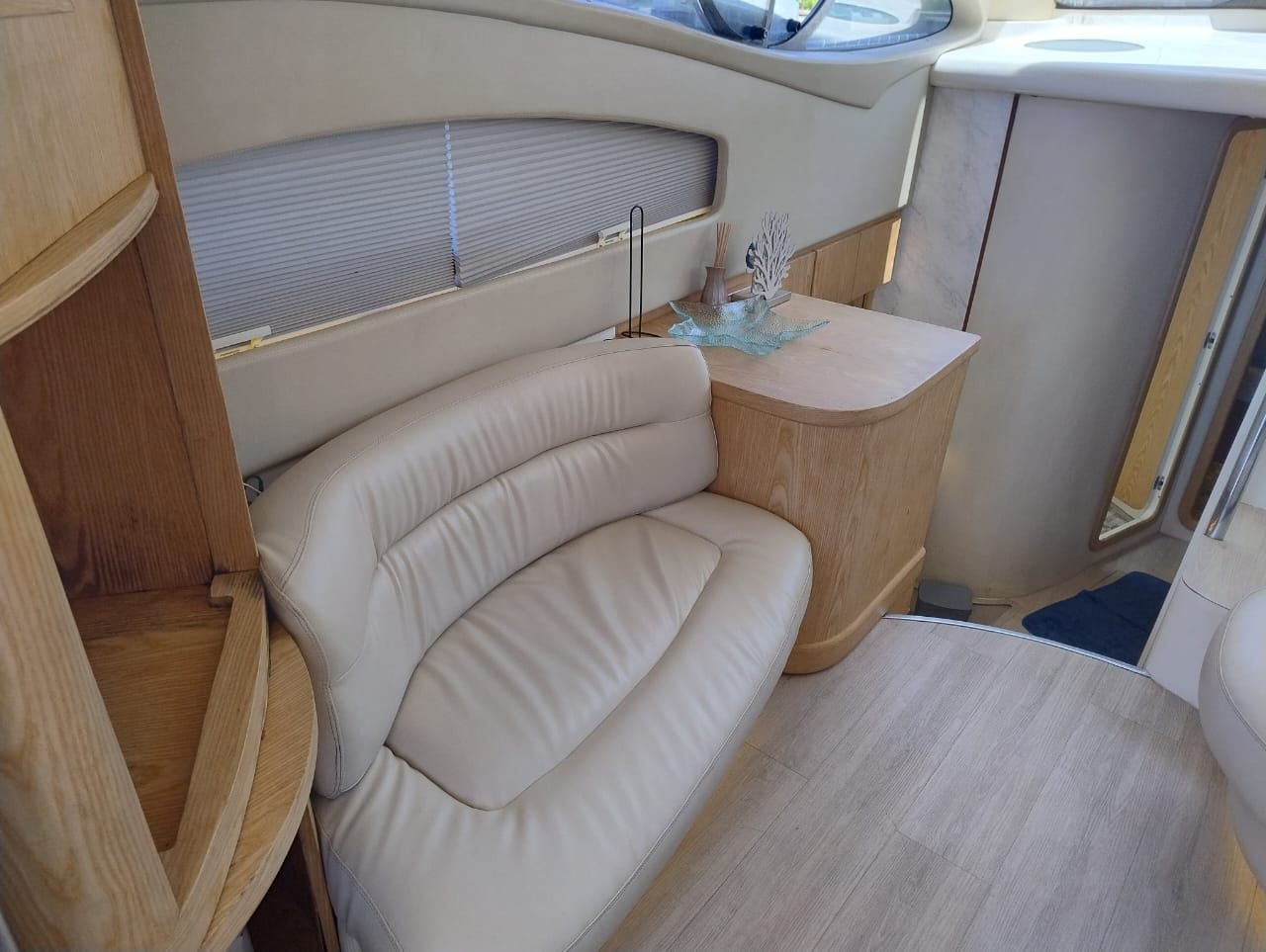 Lancha de 38 pés – Até 14 pessoas – A partir de R$ 9200