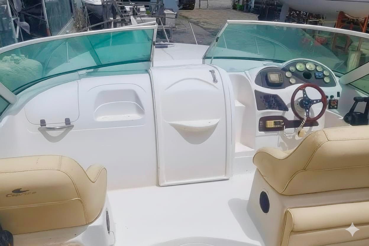 Lancha de 32 pés para Até 14 pessoas Roteiro Cabo Frio